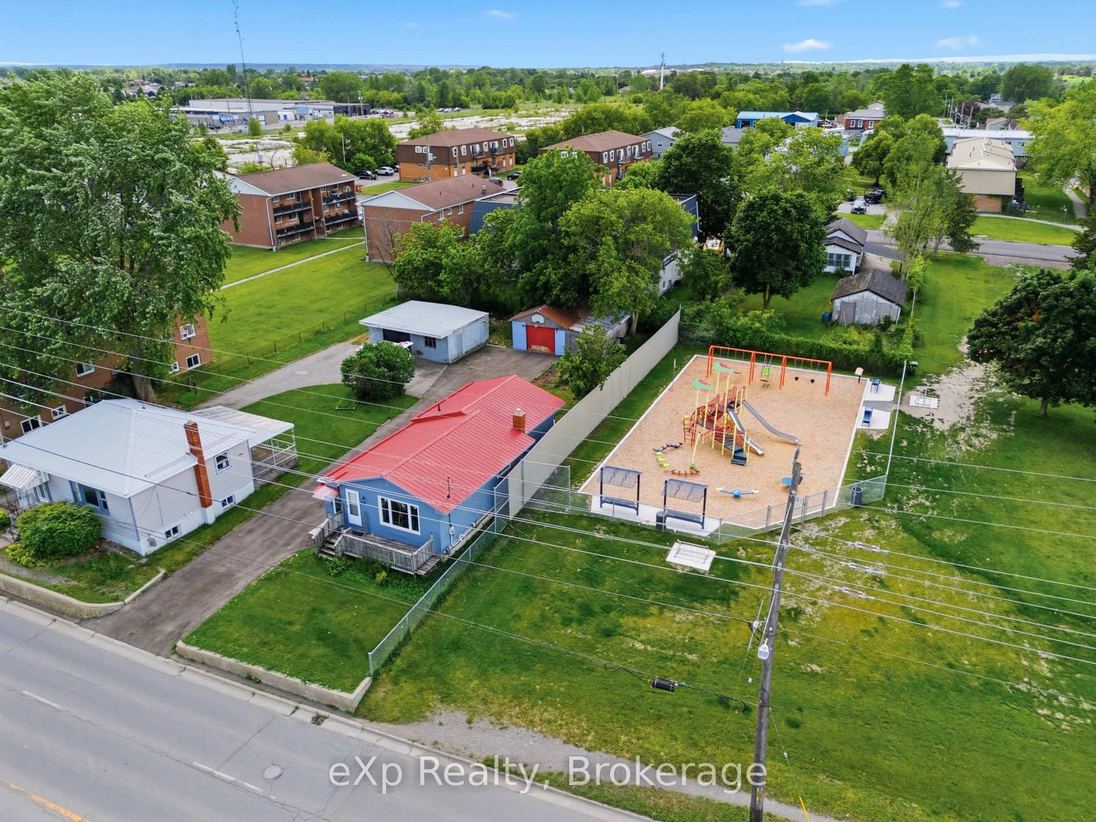370 Sidney Street • Belleville, ON photo 29