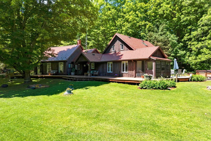 1358 Rideau Ferry Road