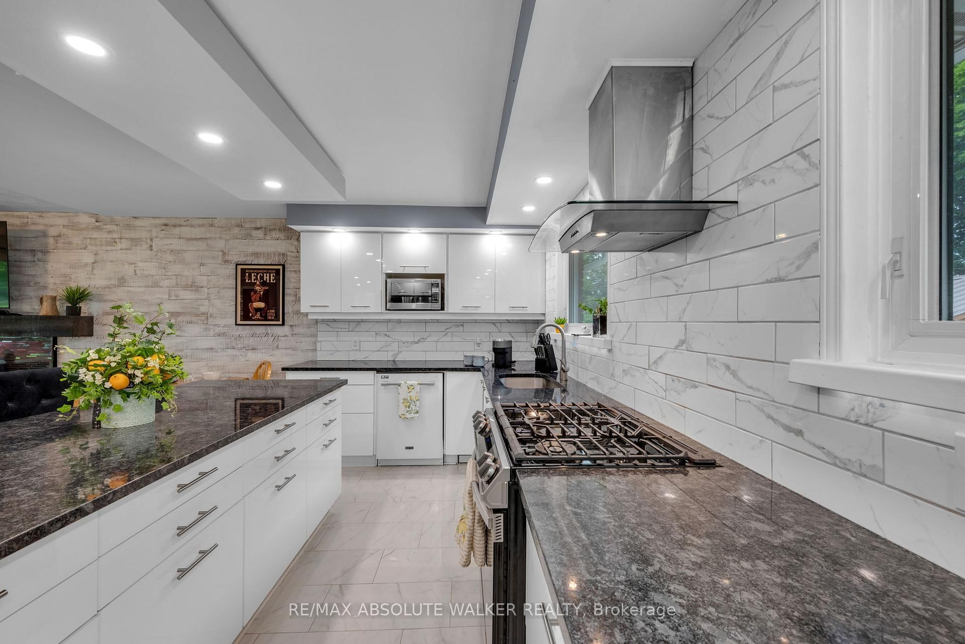 1099 Minnetonka Road