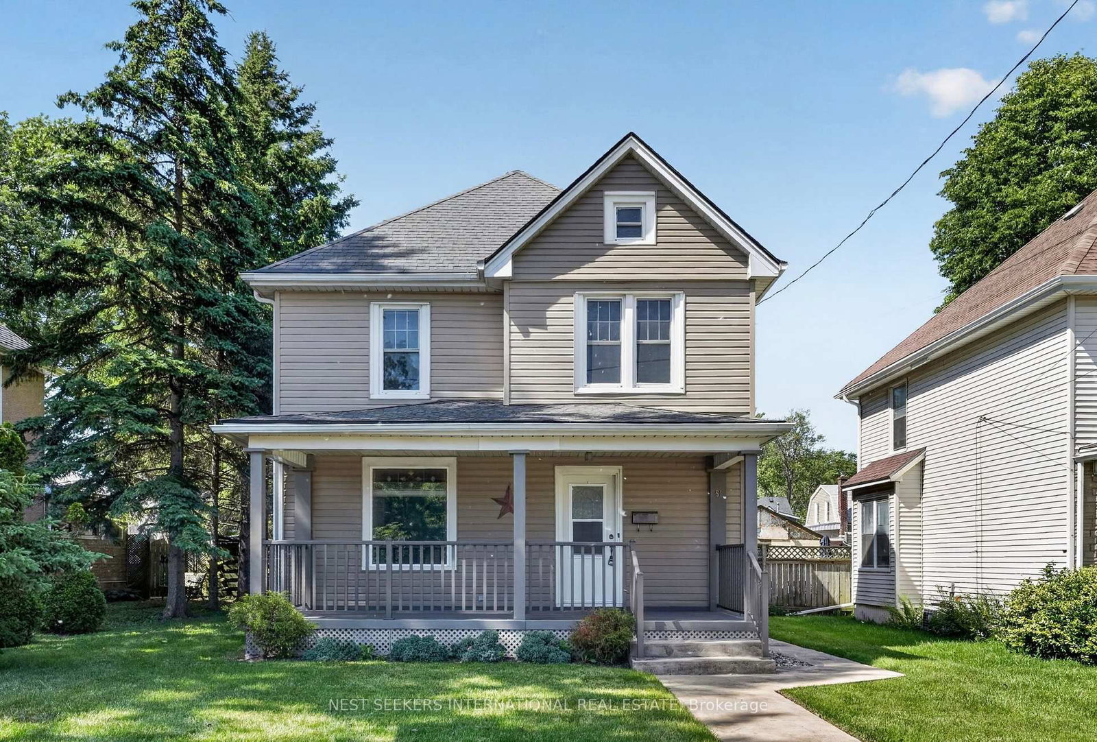 51 Union Street • Port Colborne, ON photo 1