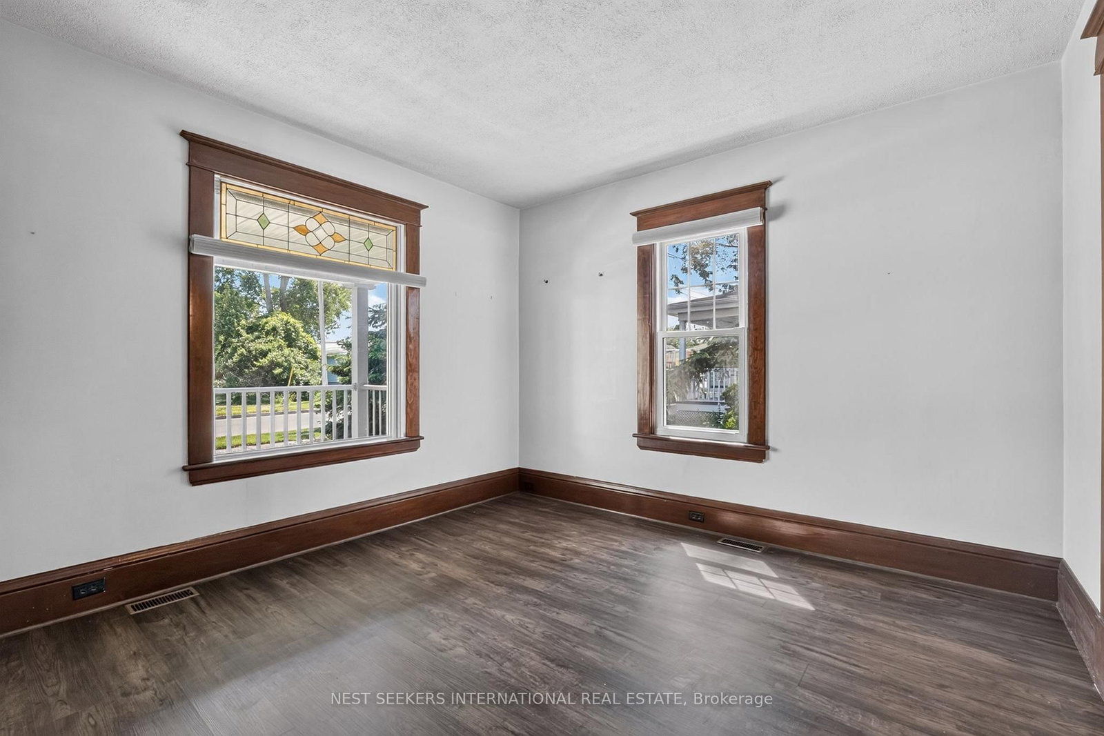 51 Union Street • Port Colborne, ON photo 5