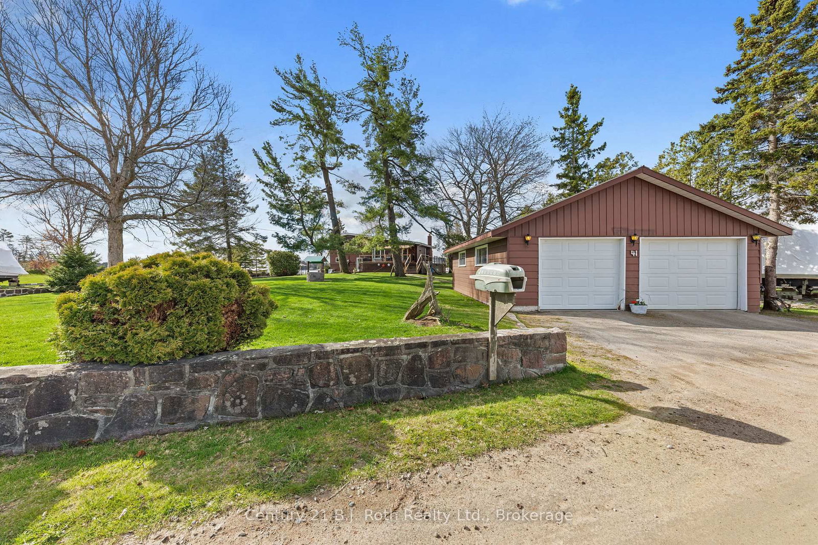 Listing Image 43