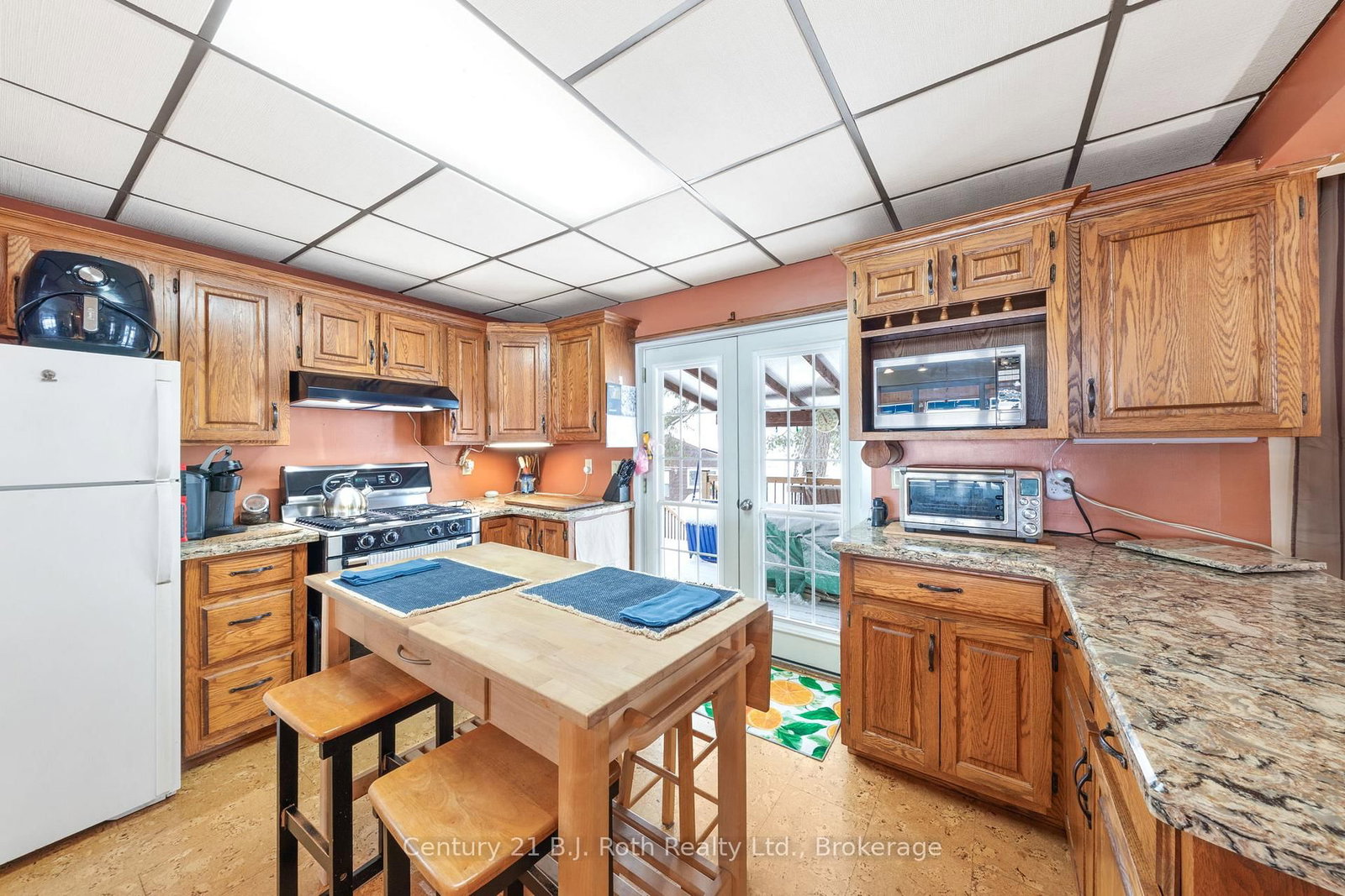 Listing Image 8