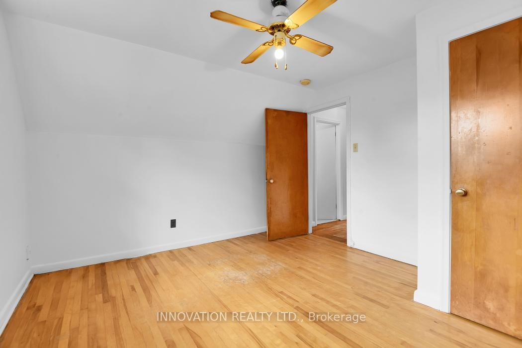 Listing Image 24