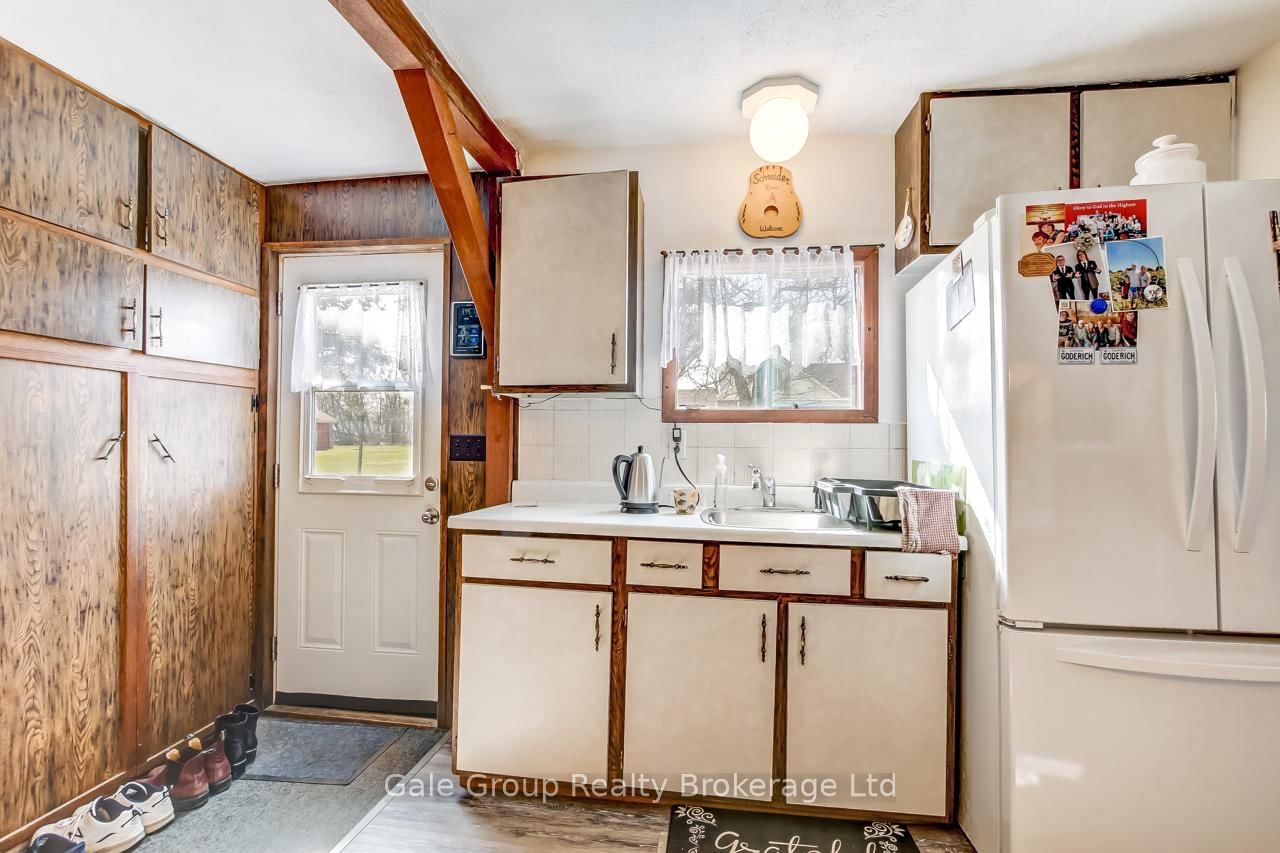 Listing Image 14
