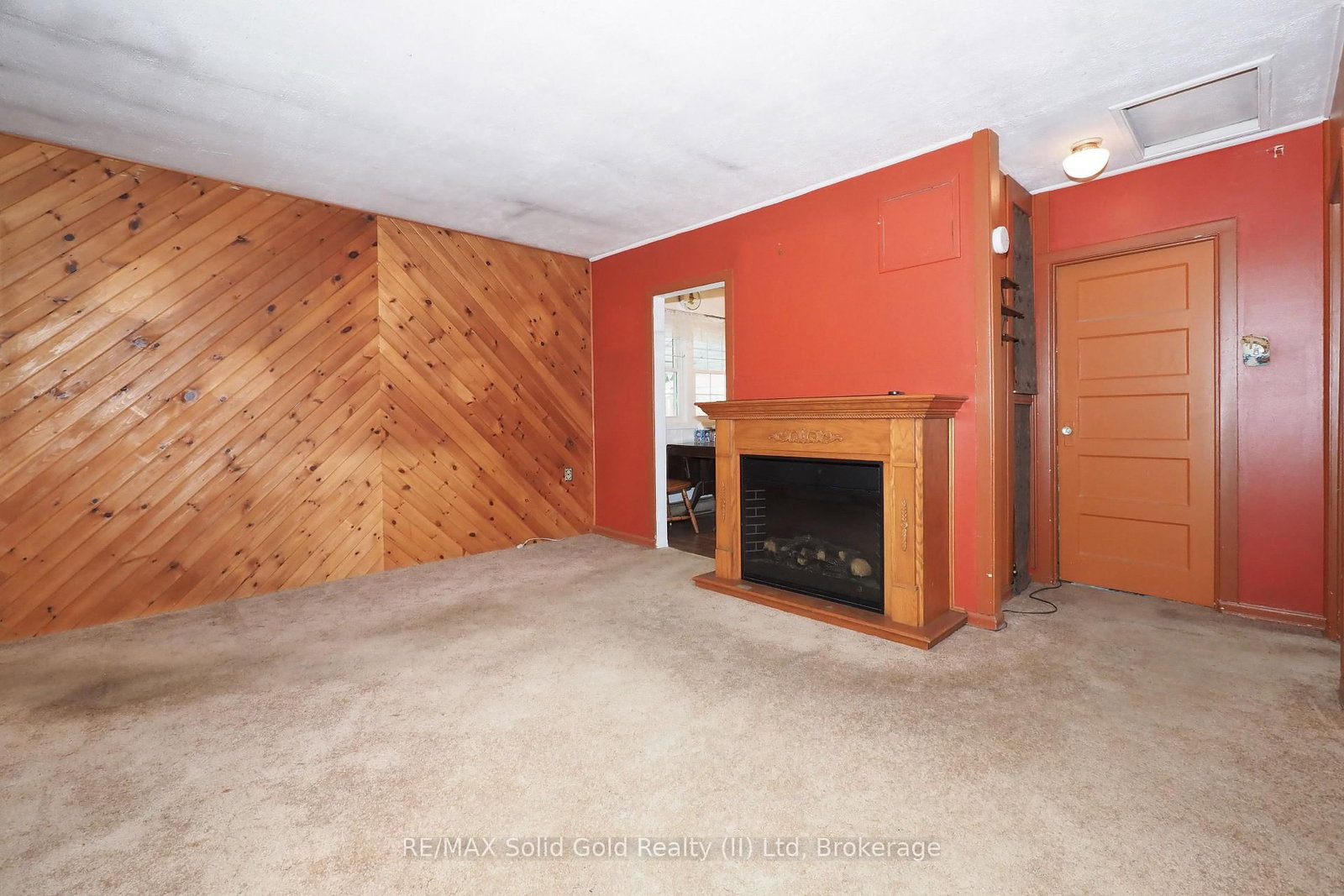 Listing Image 18