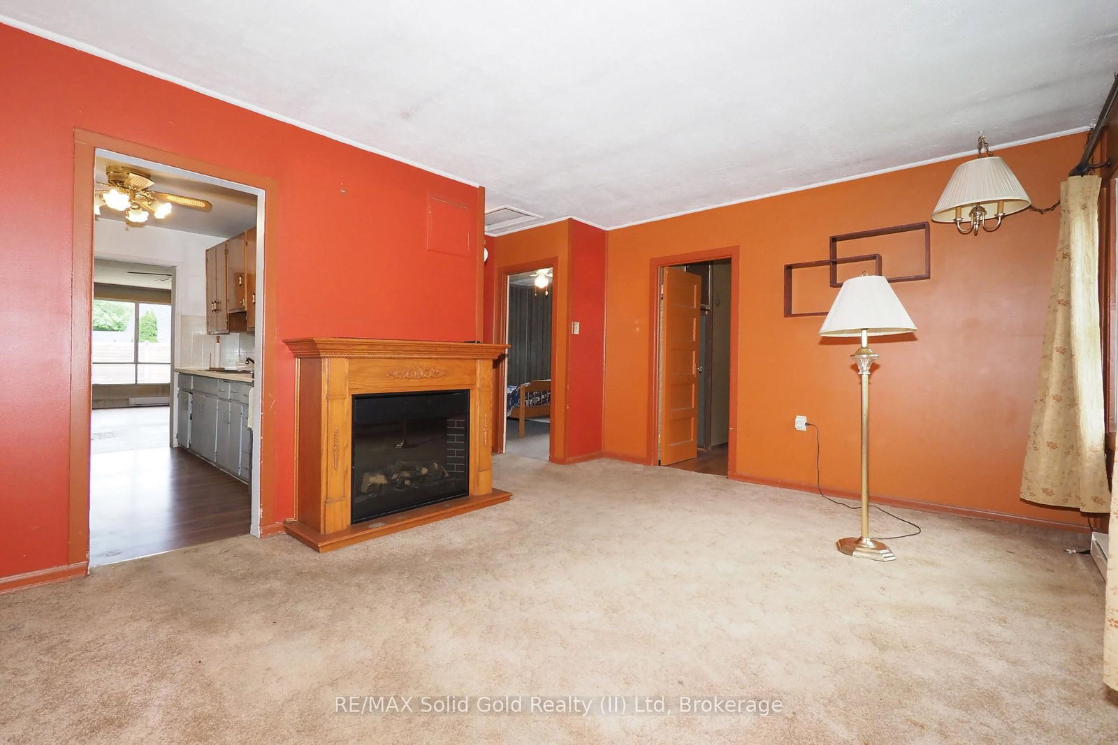 Listing Image 19