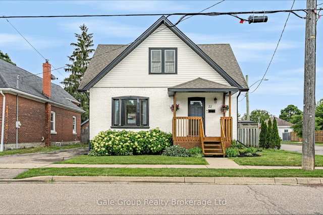 22 Strathcona Avenue