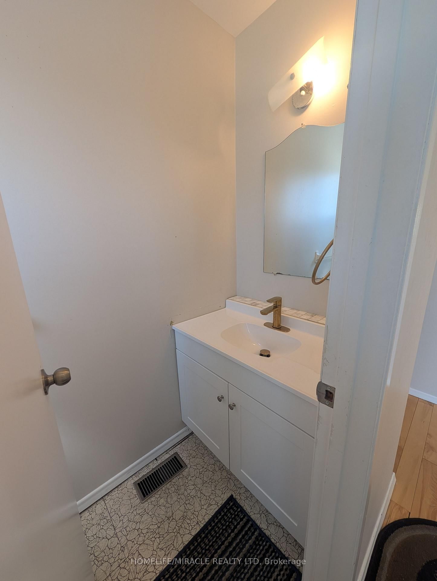 27 Addington Street • #7 • Loyalist, ON photo 3