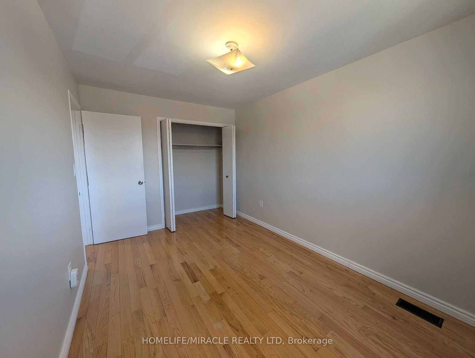 27 Addington Street • #7 • Loyalist, ON photo 34