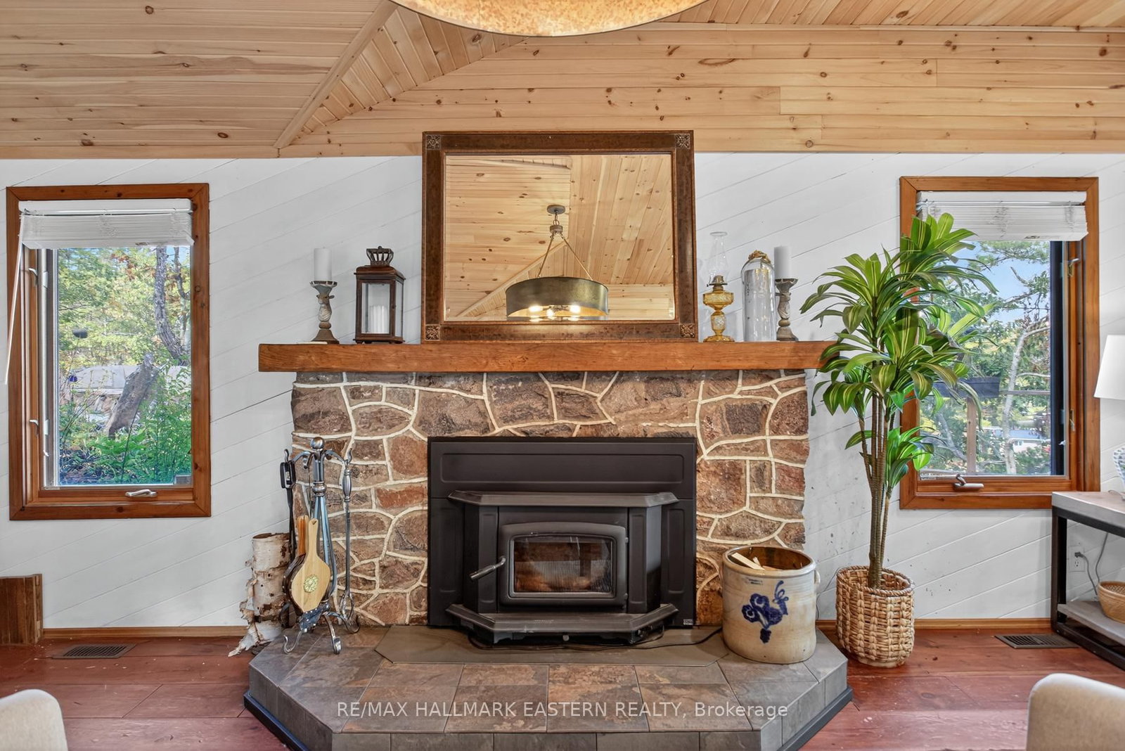 2712 Channel View Lane • Selwyn, ON photo 10