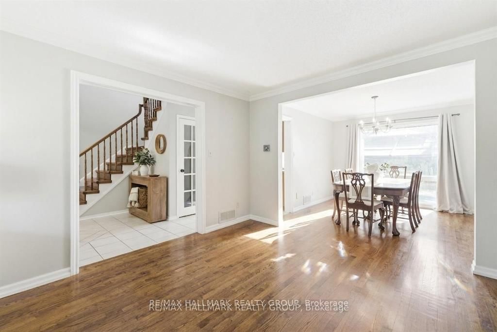 37 Stitt Street • Ottawa, ON photo 10