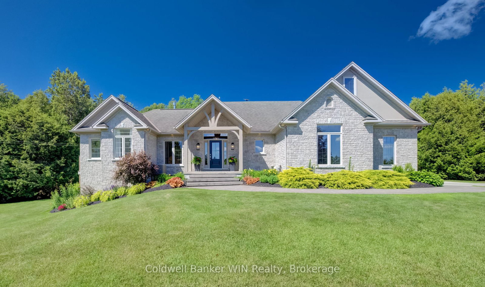 9490 Wellington Road 6 • Minto, ON photo 2