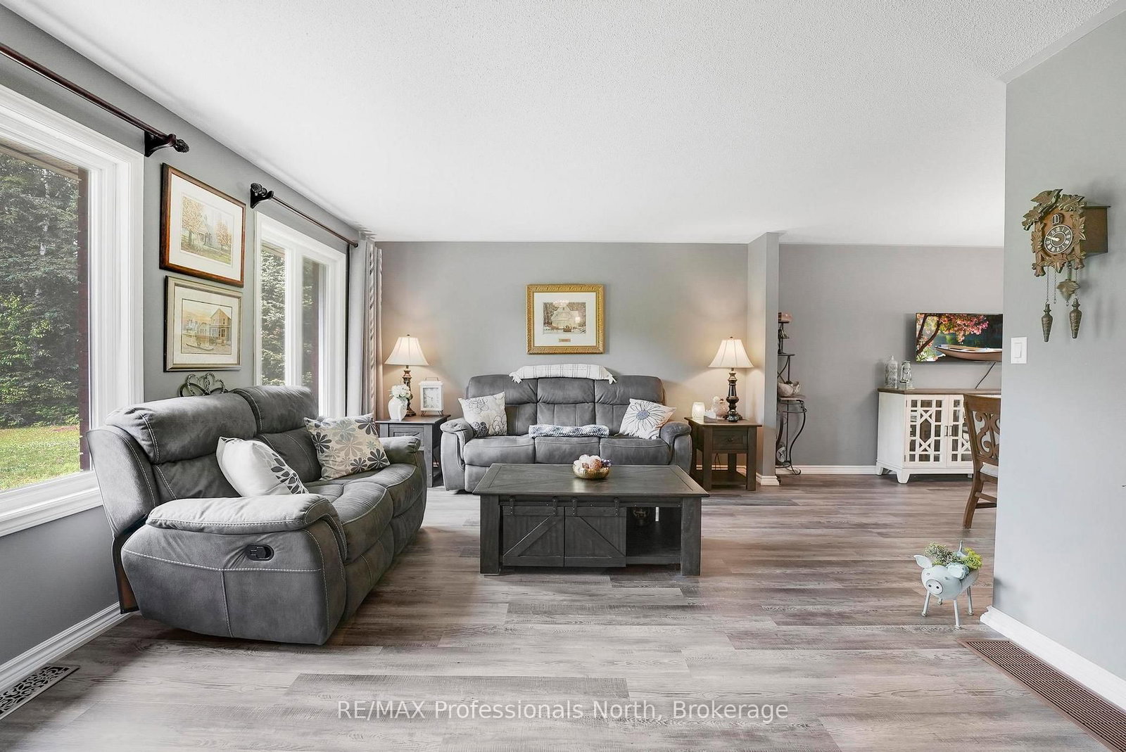 1187 WOODS Road • Dysart et al, ON photo 9