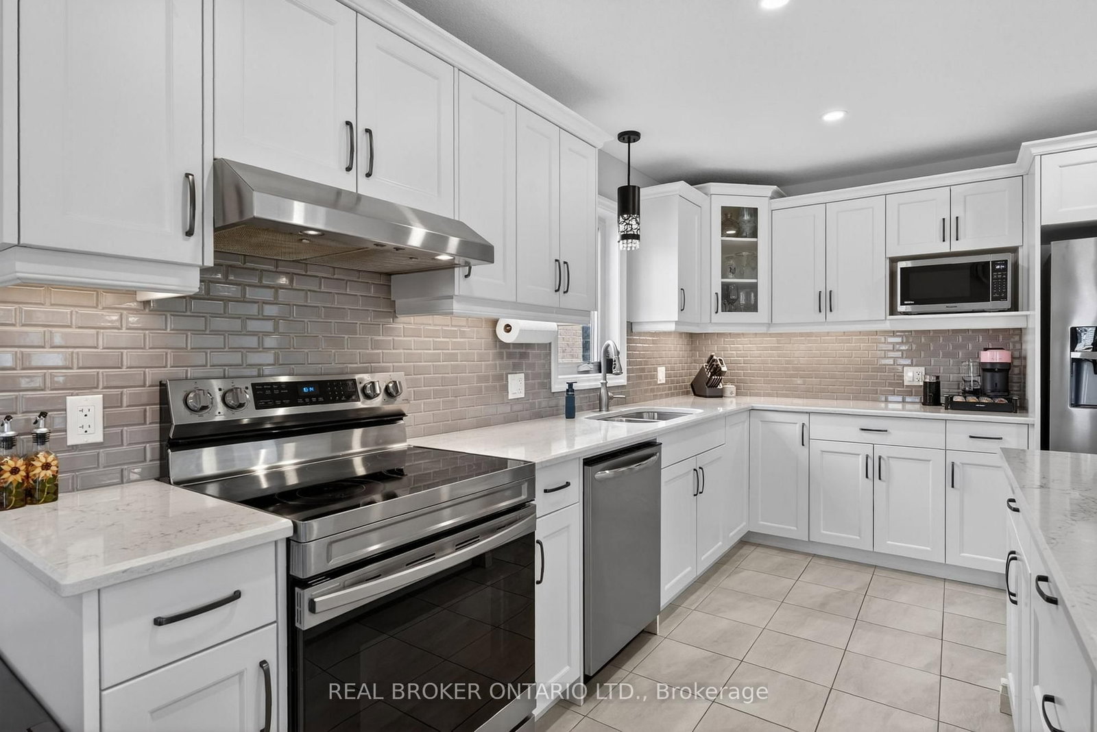 48 Curren Crescent • Tillsonburg, ON photo 15