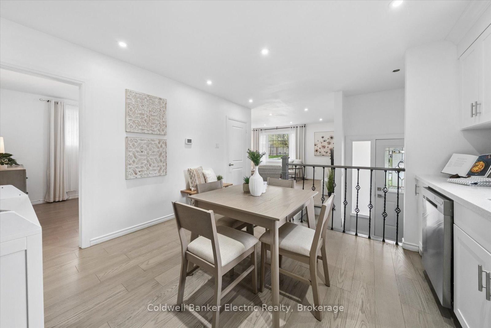 265 Sunset Boulevard