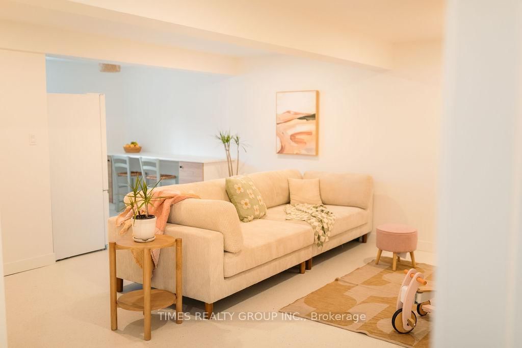 24 William Street • Tillsonburg, ON photo 36