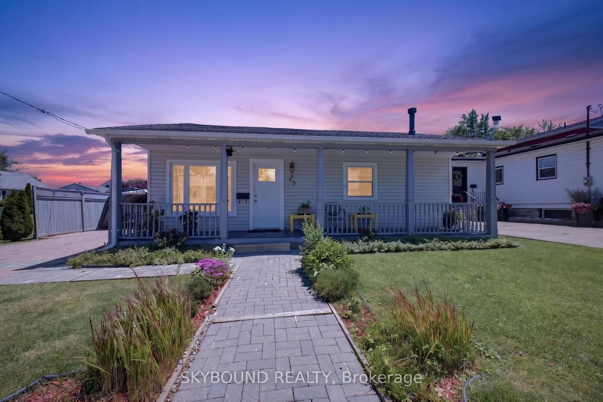 49 Powerview Avenue