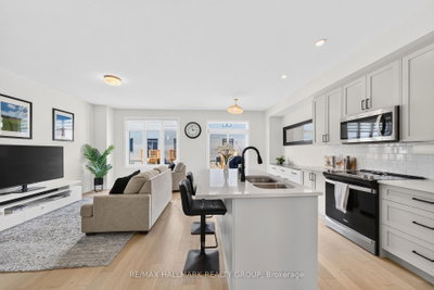 47 Jargeau Road • Ottawa, ON photo 6