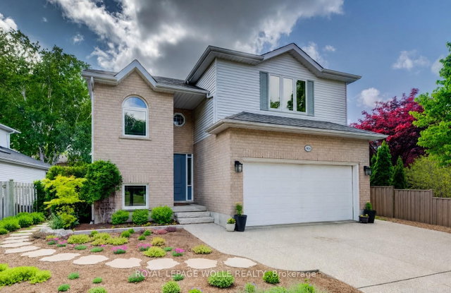 464 Northlake Drive