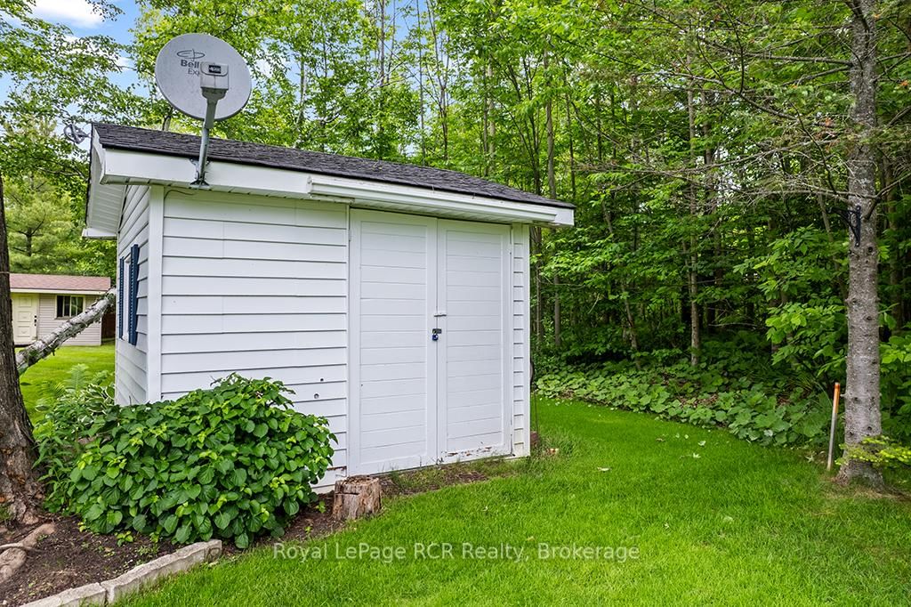 25 N GRAHAM Crescent • South Bruce Peninsula, ON photo 42