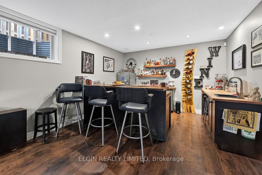 40 Glengariff Drive • Southwold, ON photo 12
