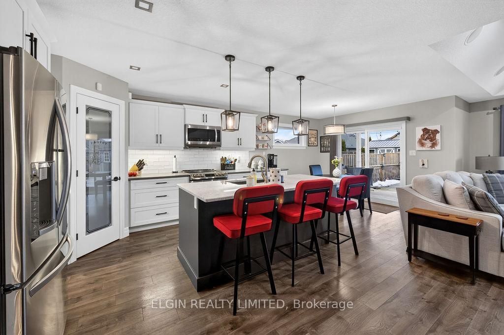 40 Glengariff Drive • Southwold, ON photo 27