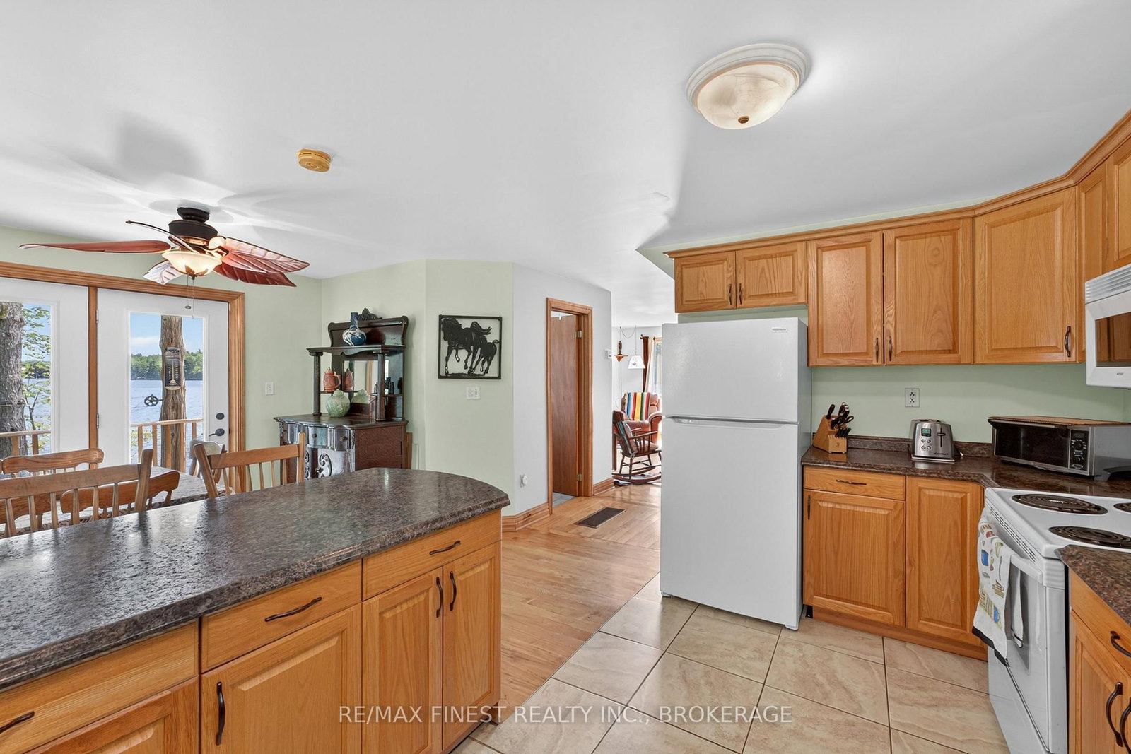 1076 Chester Lane • Hartington, ON photo 18