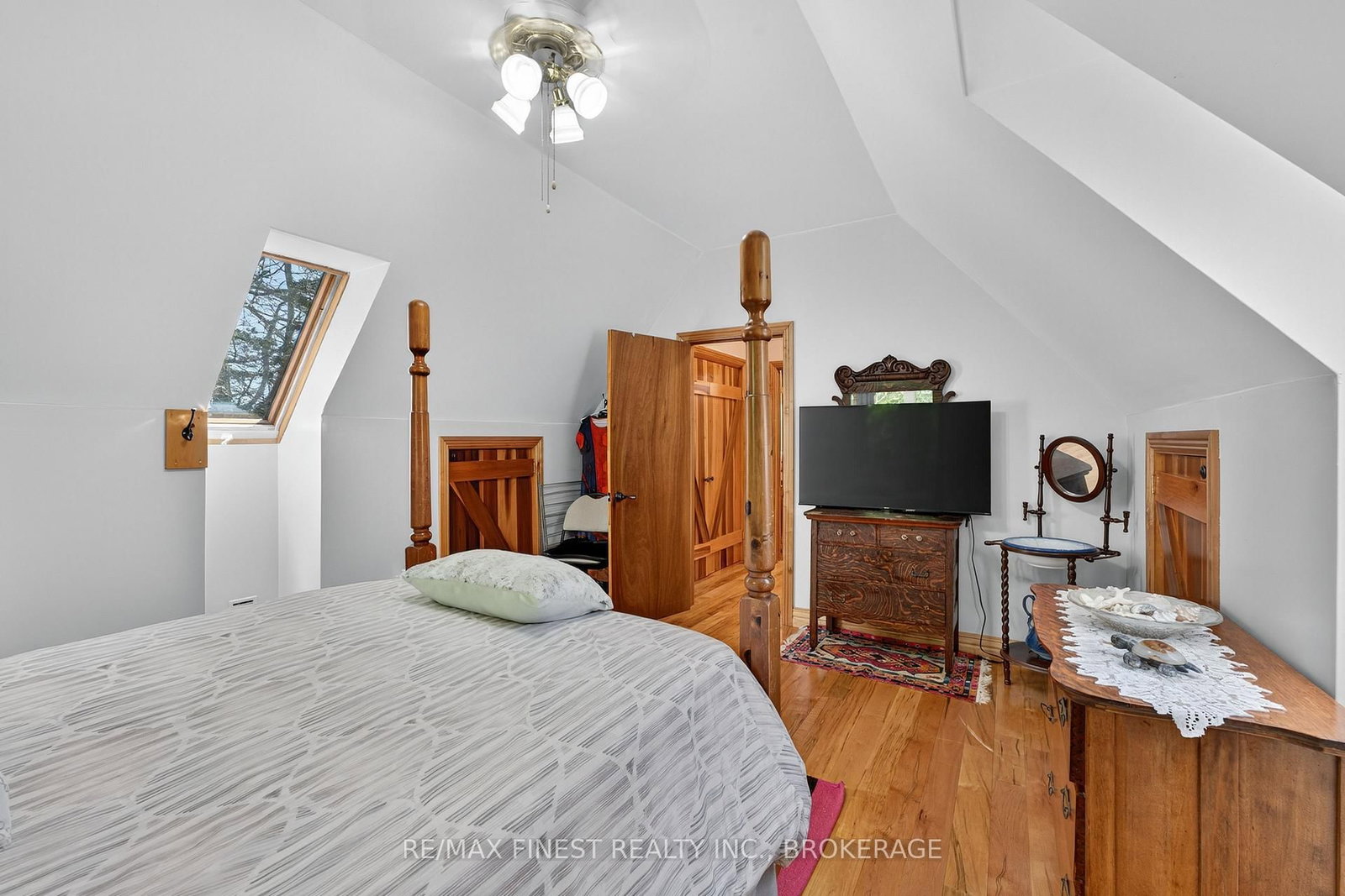 1076 Chester Lane • Hartington, ON photo 25
