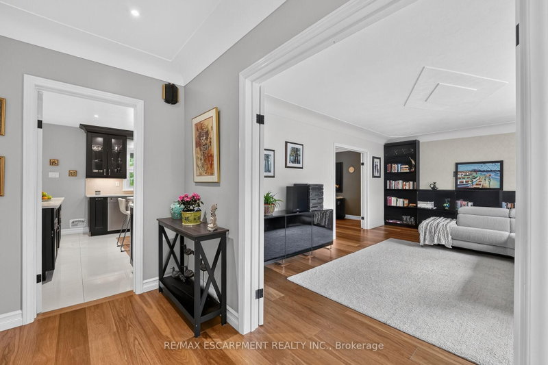 55 Glenview Drive