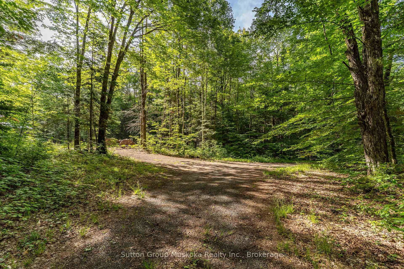 614 Britannia Road • Huntsville, ON photo 12