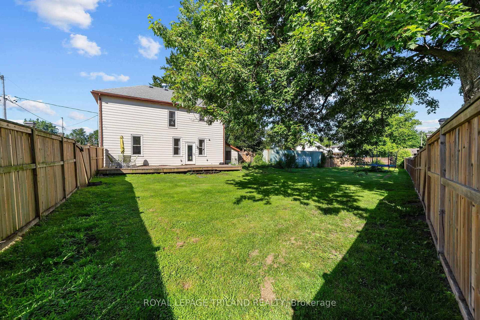 15 Dundas Street • Newbury, ON photo 14