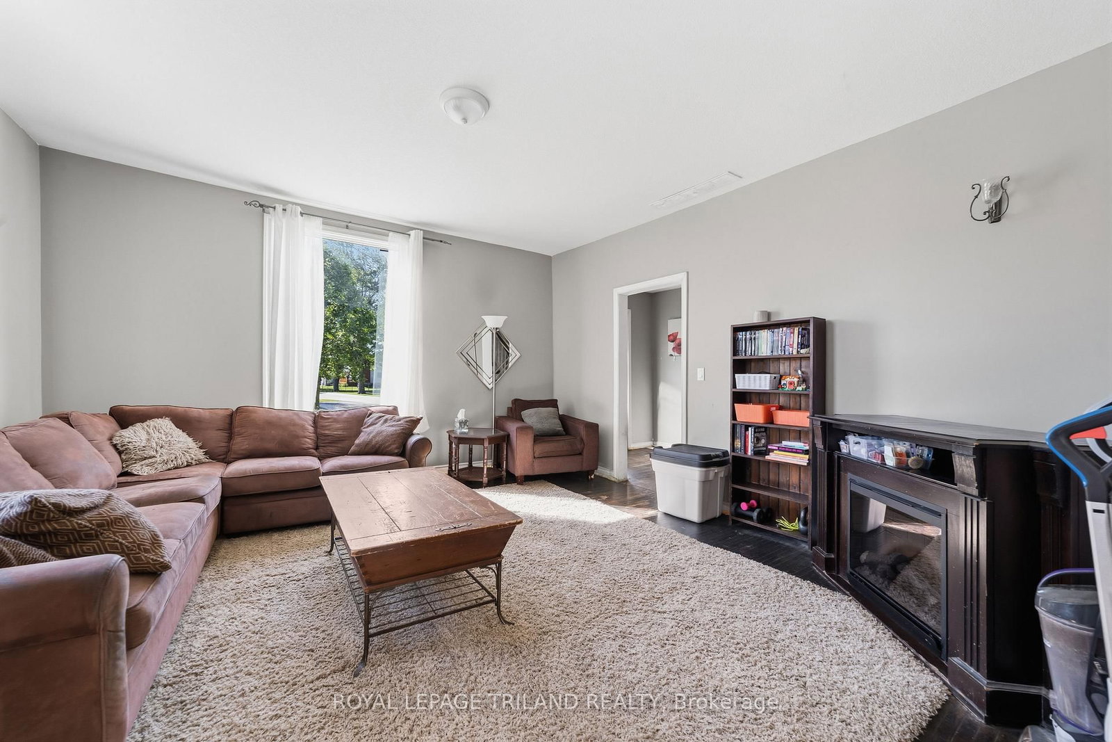 15 Dundas Street • Newbury, ON photo 20