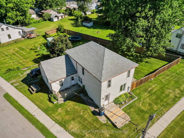 15 Dundas Street