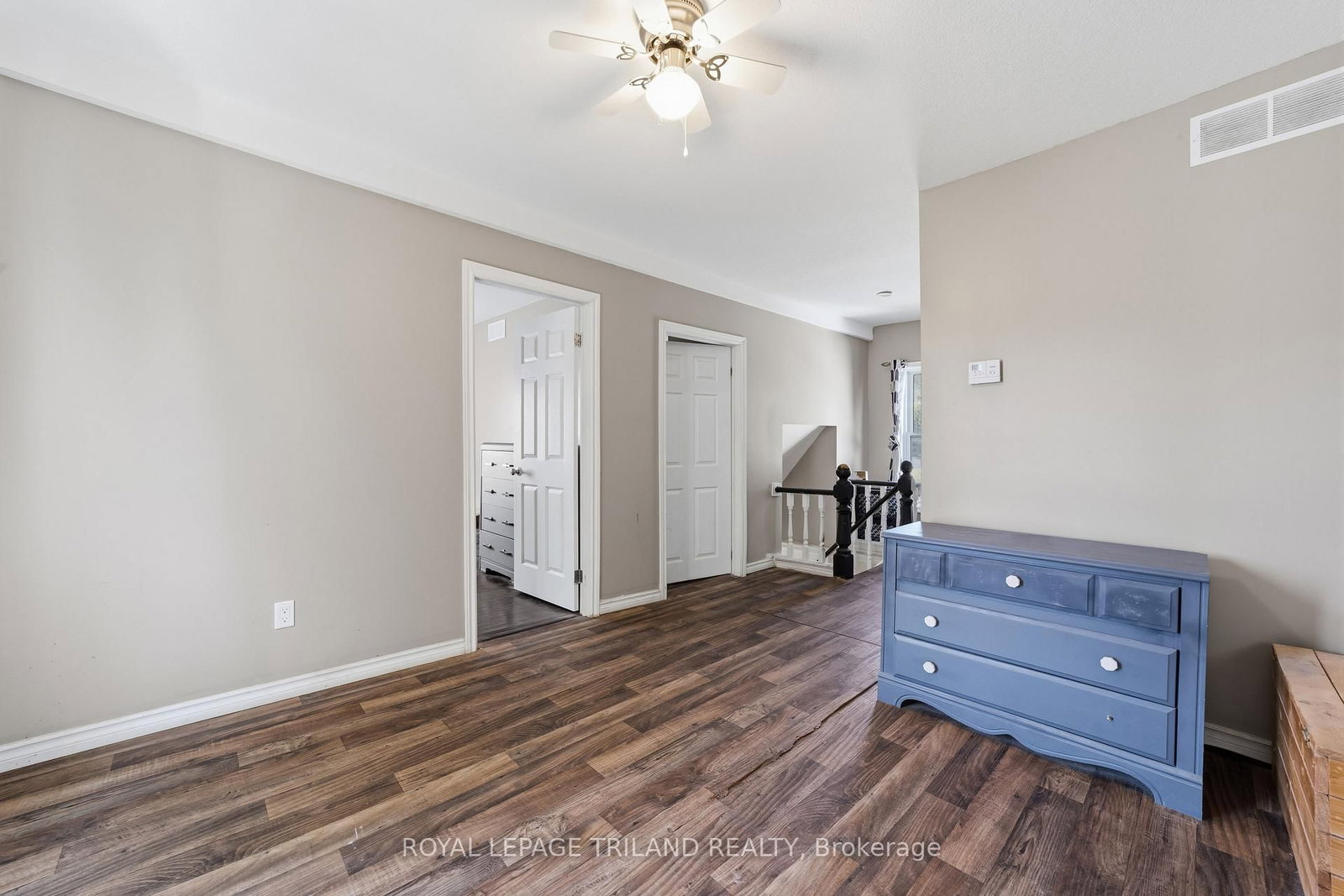 15 Dundas Street • Newbury, ON photo 36