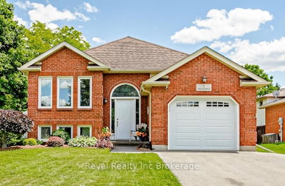 7 Childerhose Crescent