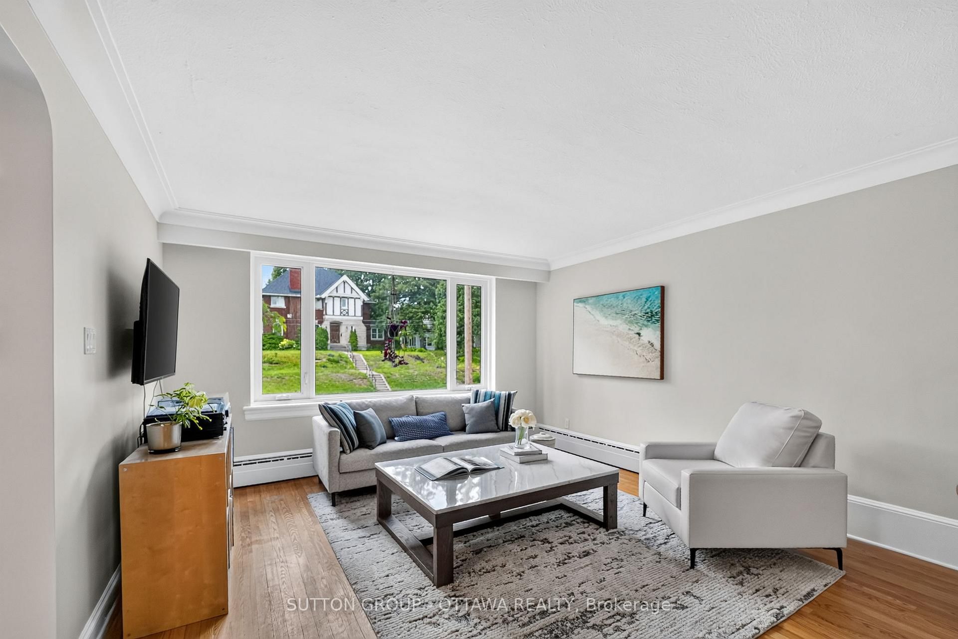 79 RIVERDALE Avenue