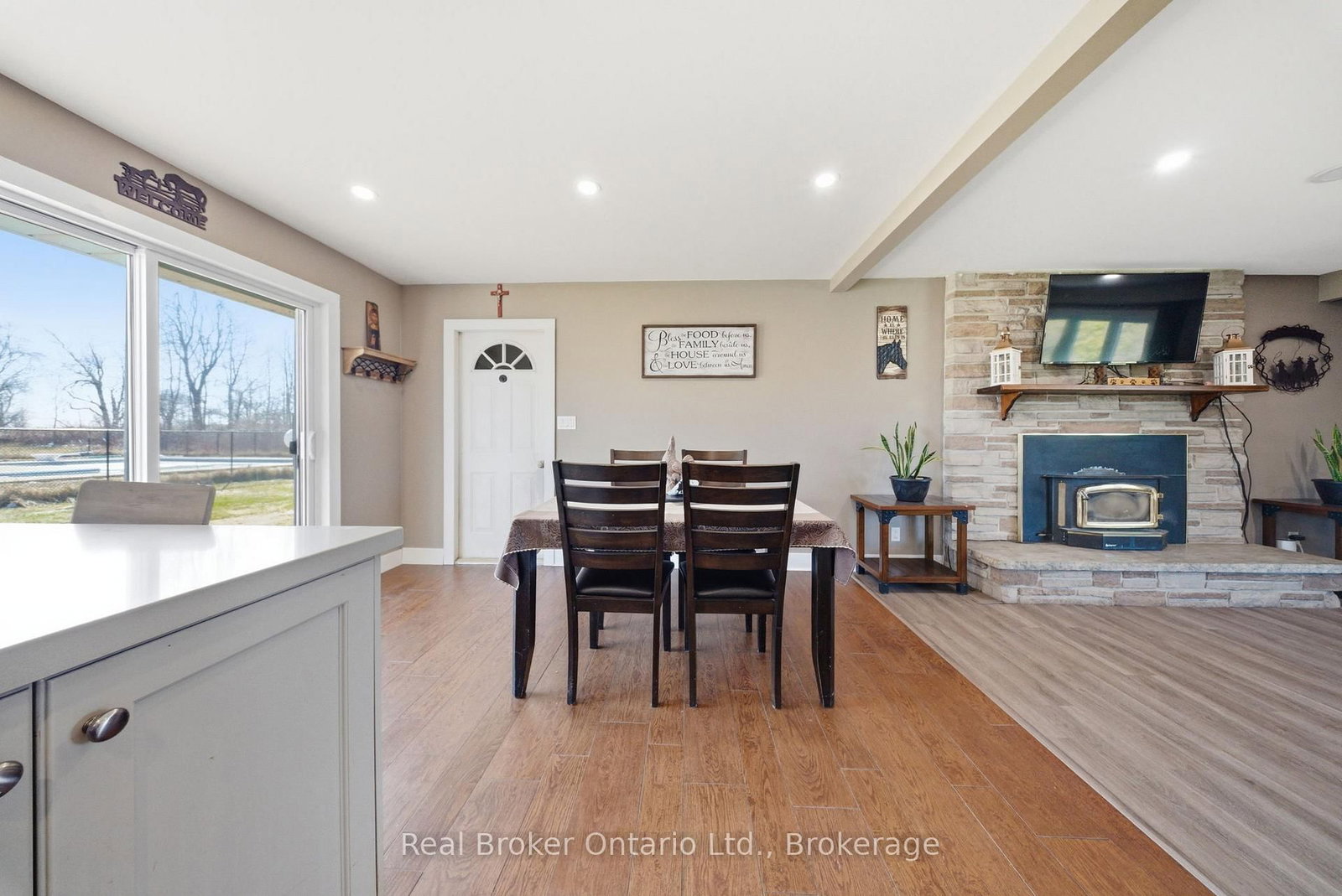 9639 Sideroad 27 Side Road • Erin, ON photo 18
