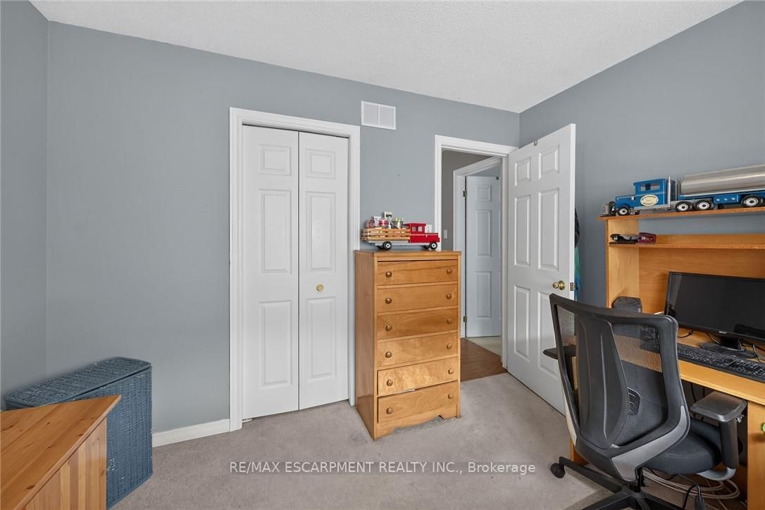 64 Caledonia Avenue • Haldimand, ON photo 23