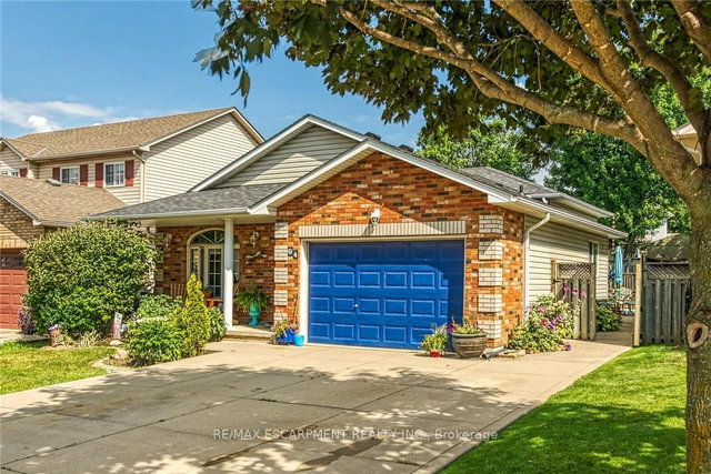 64 Caledonia Avenue