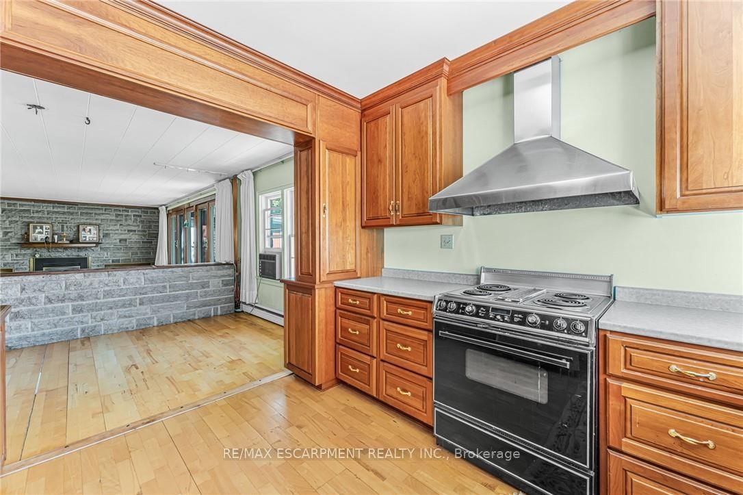 21 First Avenue • Welland, ON photo 18