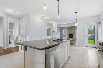 989 Roulston Crescent • London North, ON photo 8