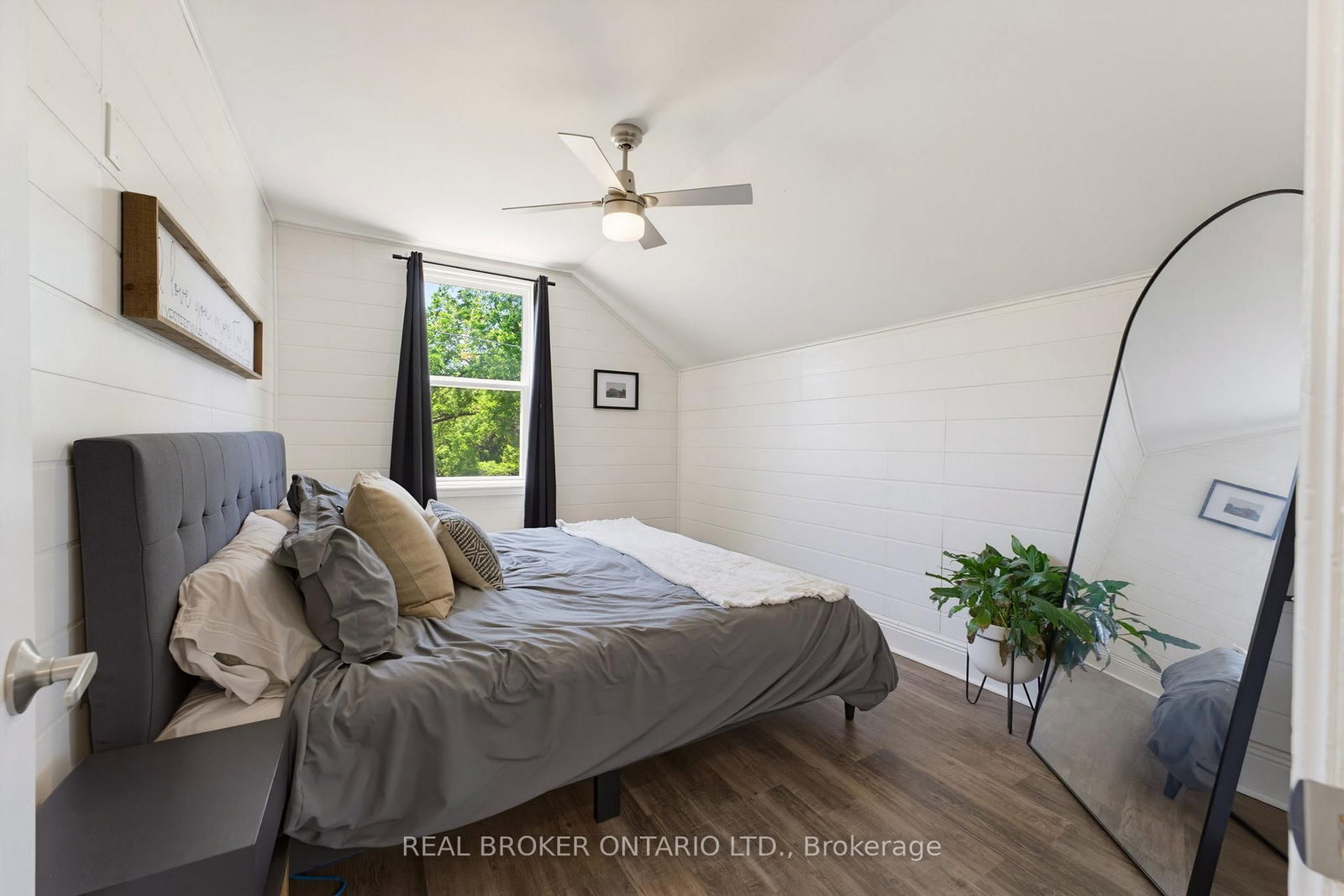 93 Patterson Street • Norfolk, ON photo 15