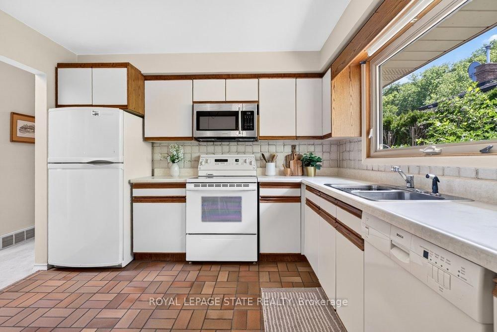 36 Gray Road • Hamilton, ON photo 23