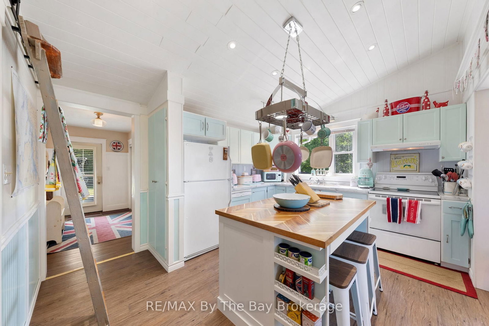 151 Macey Bay Road • Georgian Bay, ON photo 21