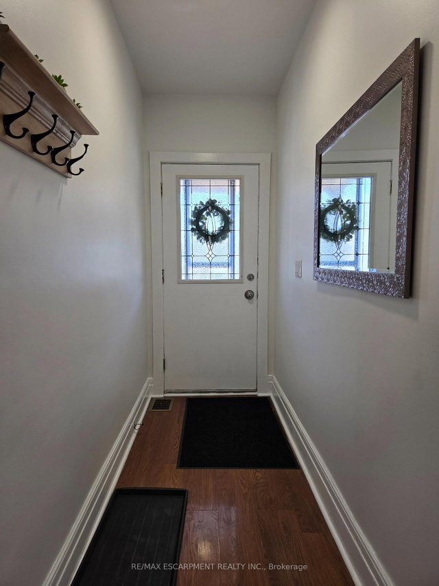 125 Cavell Avenue