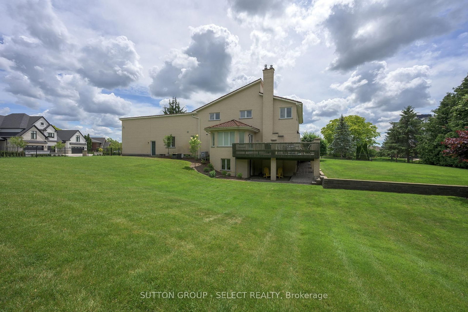 Listing Image 47
