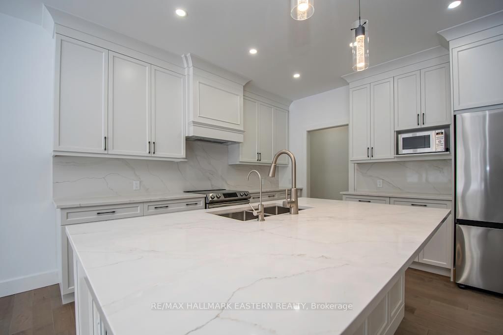 11 Maplewood Court • Trent Lakes, ON photo 12