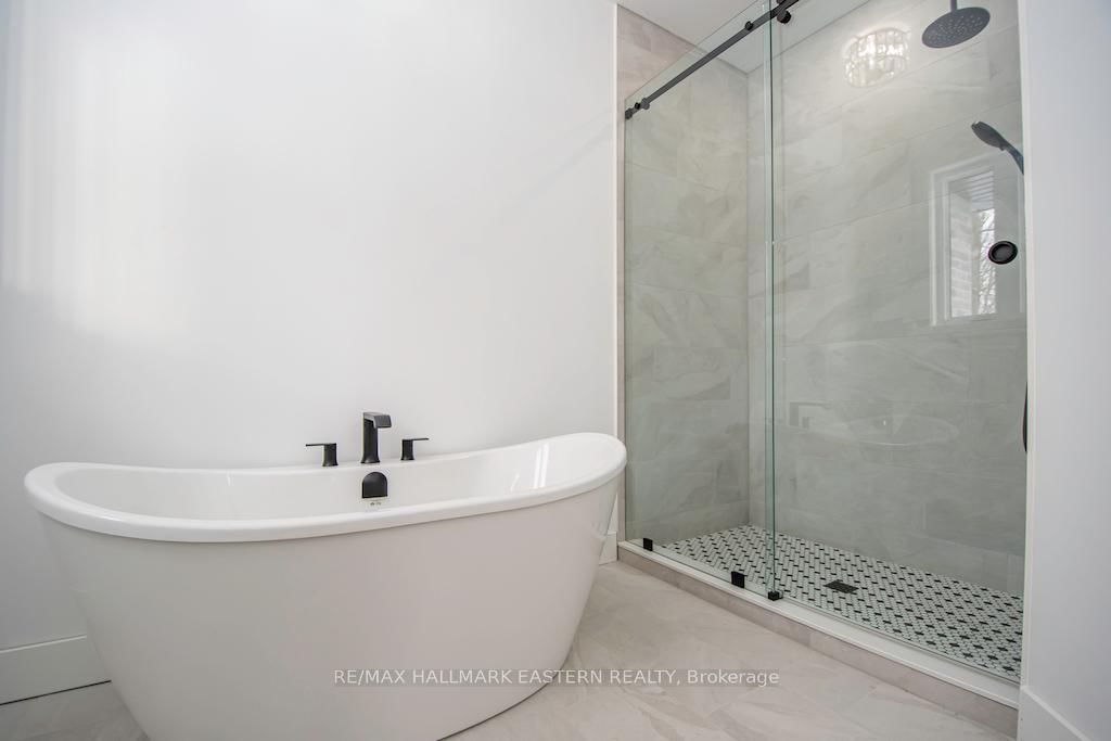 11 Maplewood Court • Trent Lakes, ON photo 19