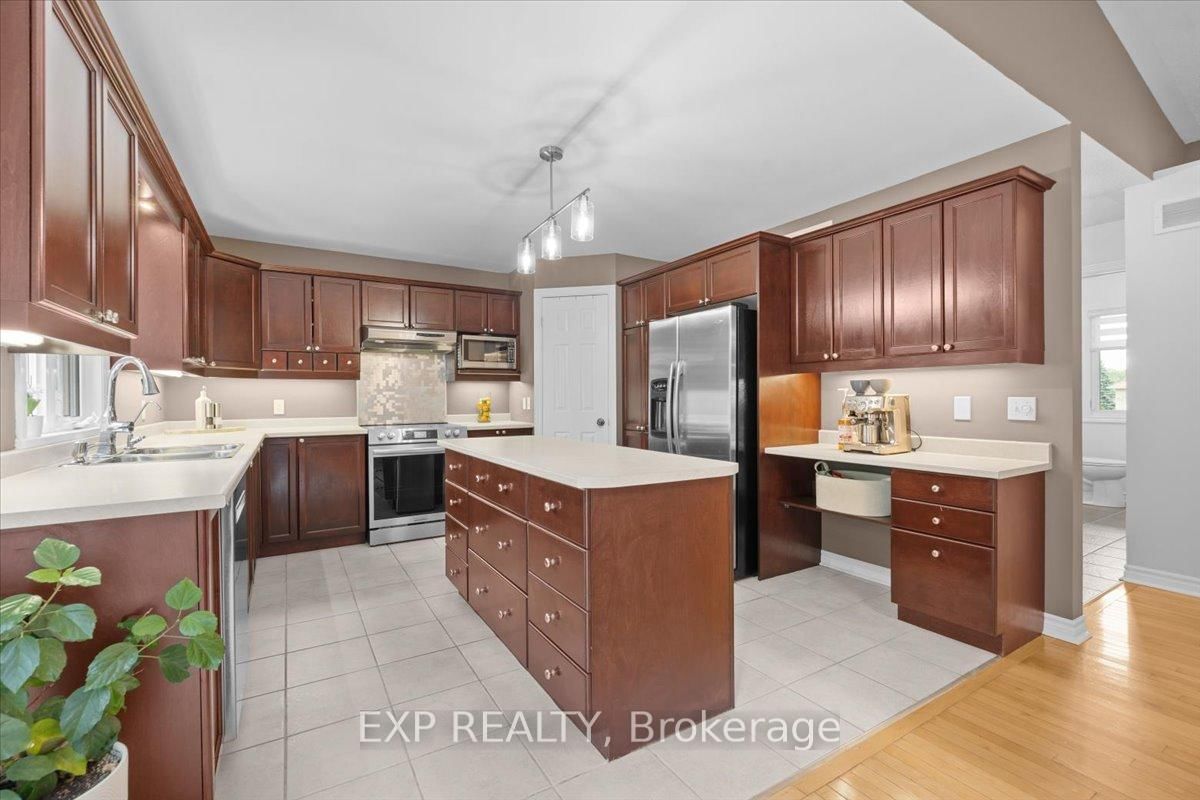 2670 Pierrette Drive • Cumberland, ON photo 14